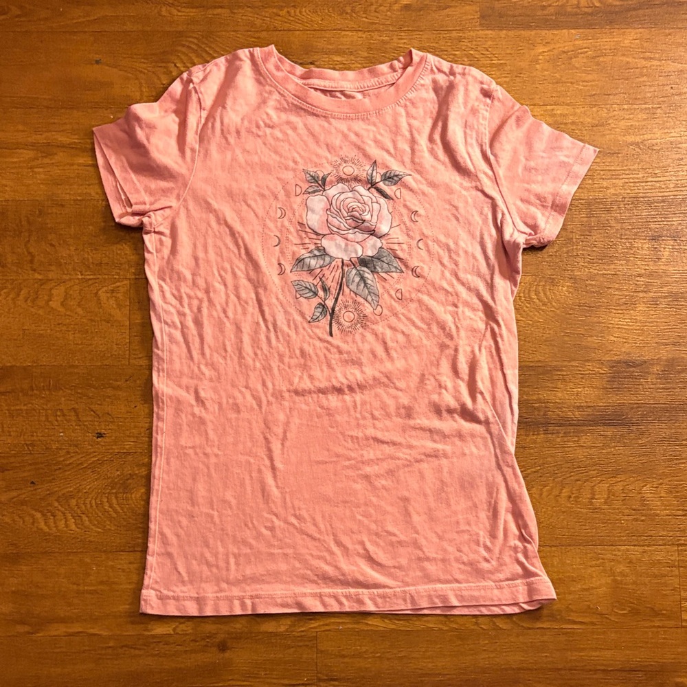 Aeropostale Pink Rose Graphic Tee